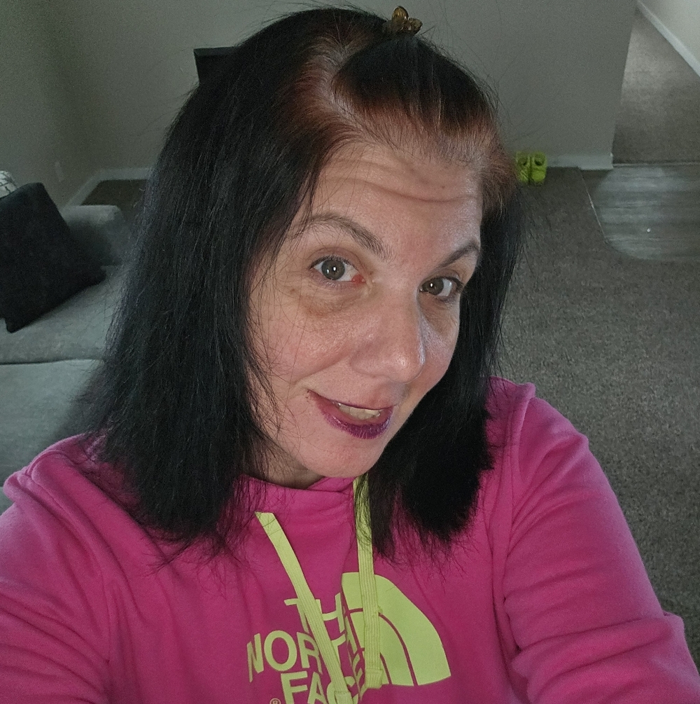 Meet your Posher, Shirley